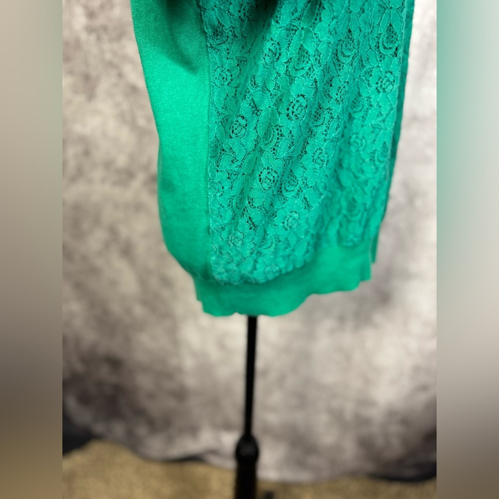 LOFT Vibrant Green Cotton w/Lace Overlay Knit Top Size L - Picture 3 of 9